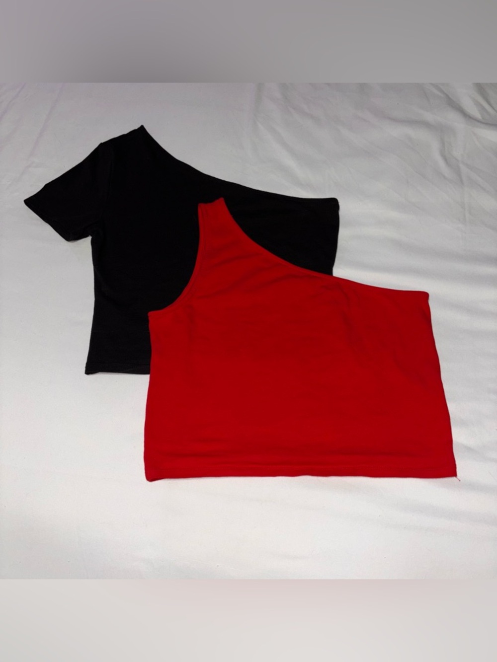 Pair of GB One Shoulder Crop Tops in Red and Black Women’s Size Medium